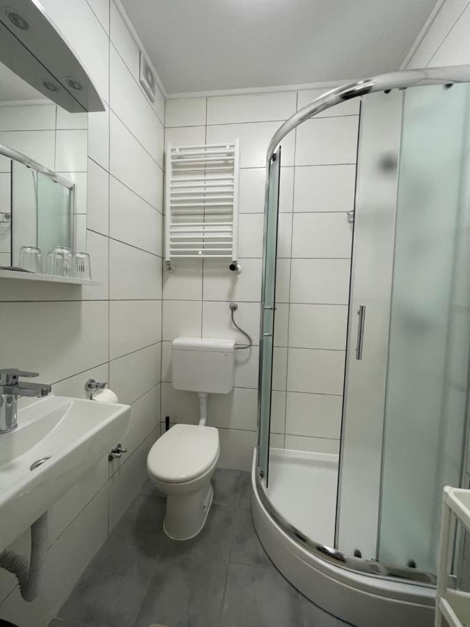 M-Blok Hotel Zagreb Luaran gambar